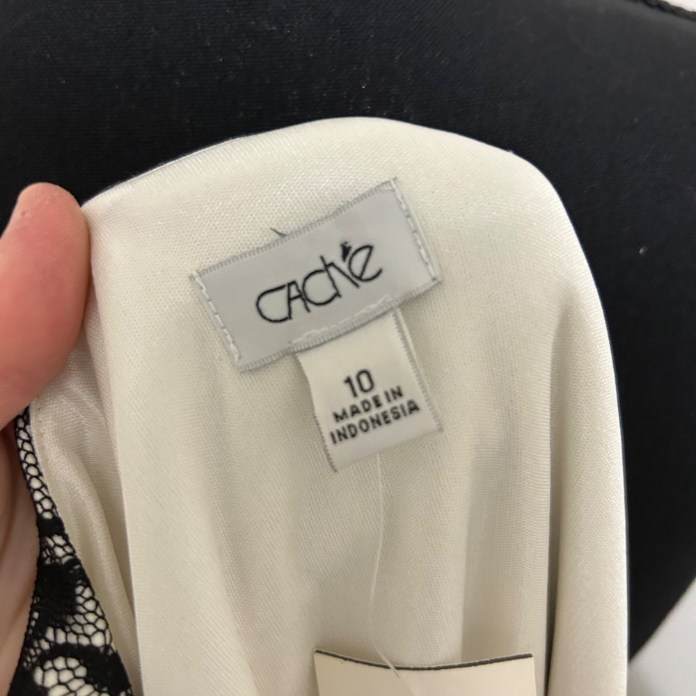 Cache NWT Vintage Black Lace and Cream Ruffled Pencil Midi Dress Size 10 - Picture 7 of 9